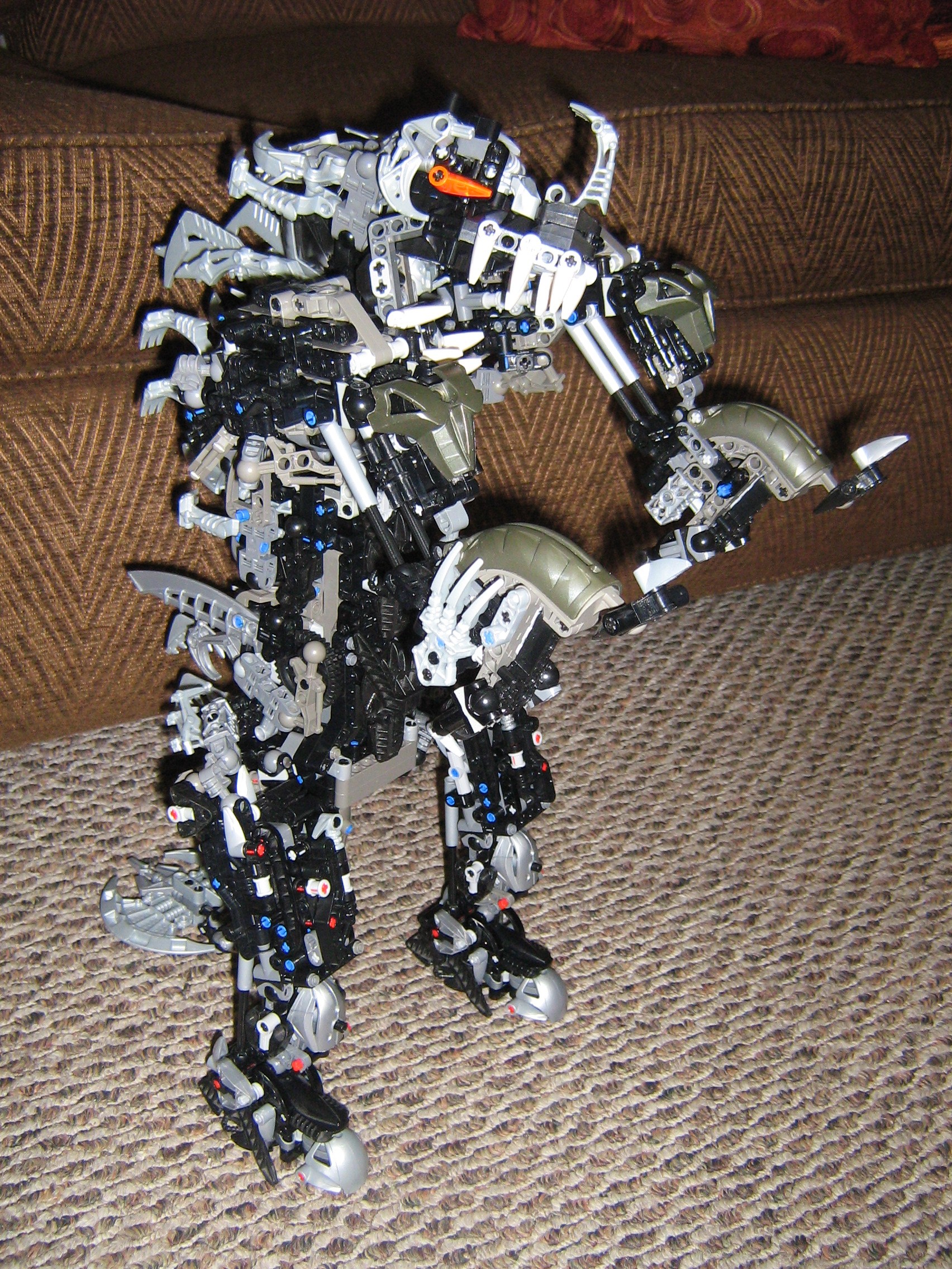 bioniclesaur_revamped_006.jpg