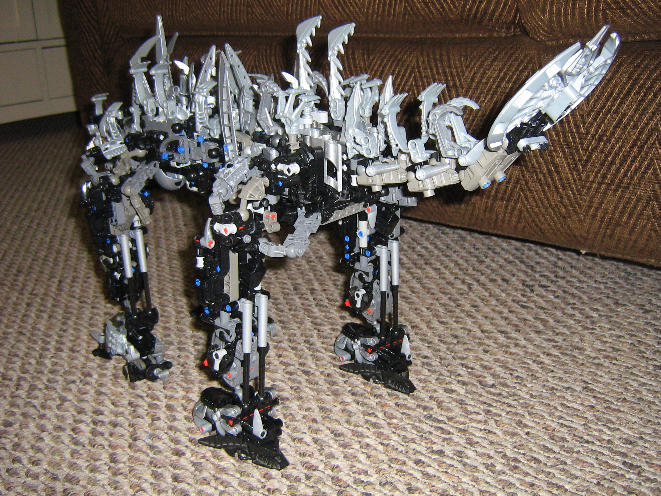 bioniclesaur_revamped_009.jpg