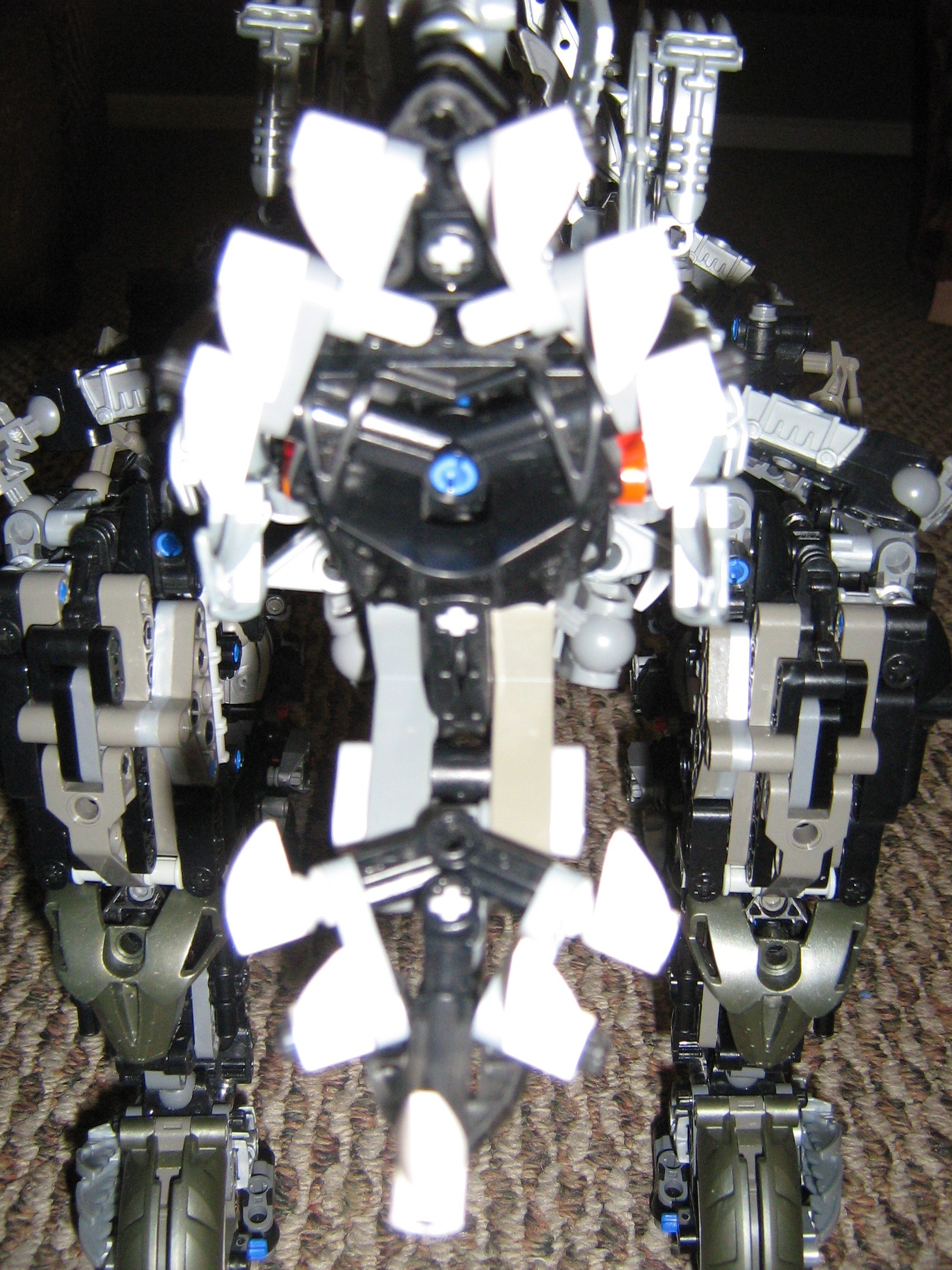 bioniclesaur_revamped_013.jpg