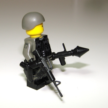 00-97-sas-trooper-helmet-02.jpg