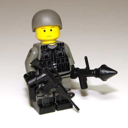 00-97-sas-trooper-helmet-03.jpg