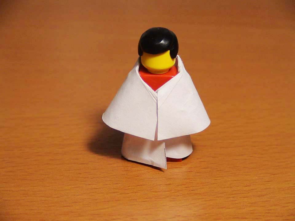 00-t-wip-robe2-01.jpg