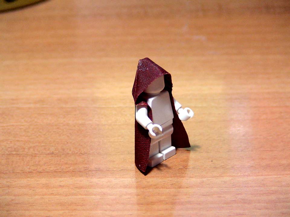 00-u-wip-hoodedcloak-02.jpg