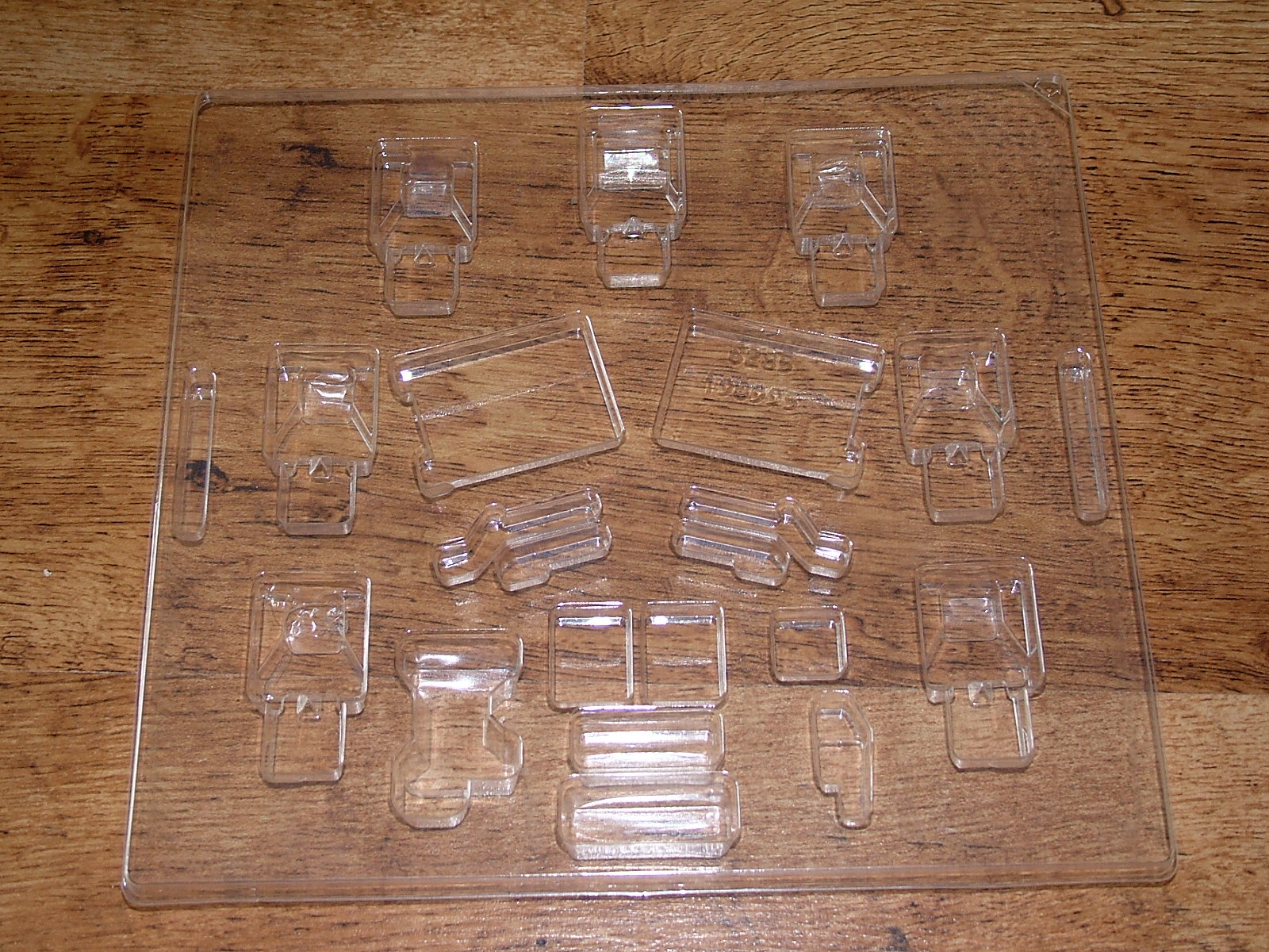 box_tray_01.jpg