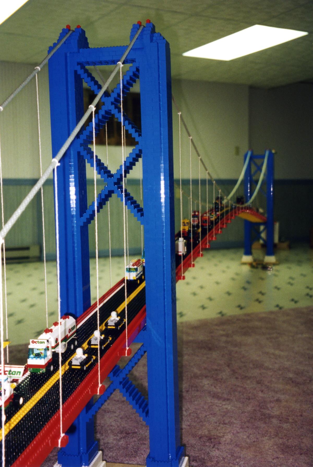 lego_suspension_bridge_-_1.jpg