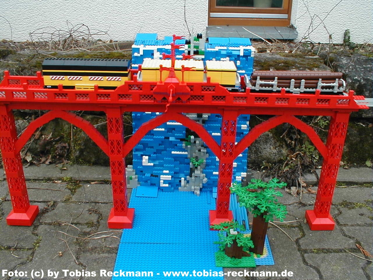 lego3.jpg
