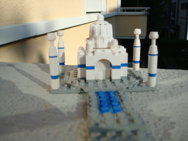 micro__taj_-_mahal_2.jpg