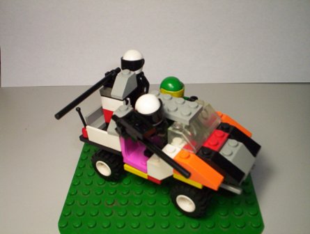 groupwarthog037.jpg