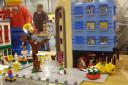 p9101304moc_petertje_lego.jpg