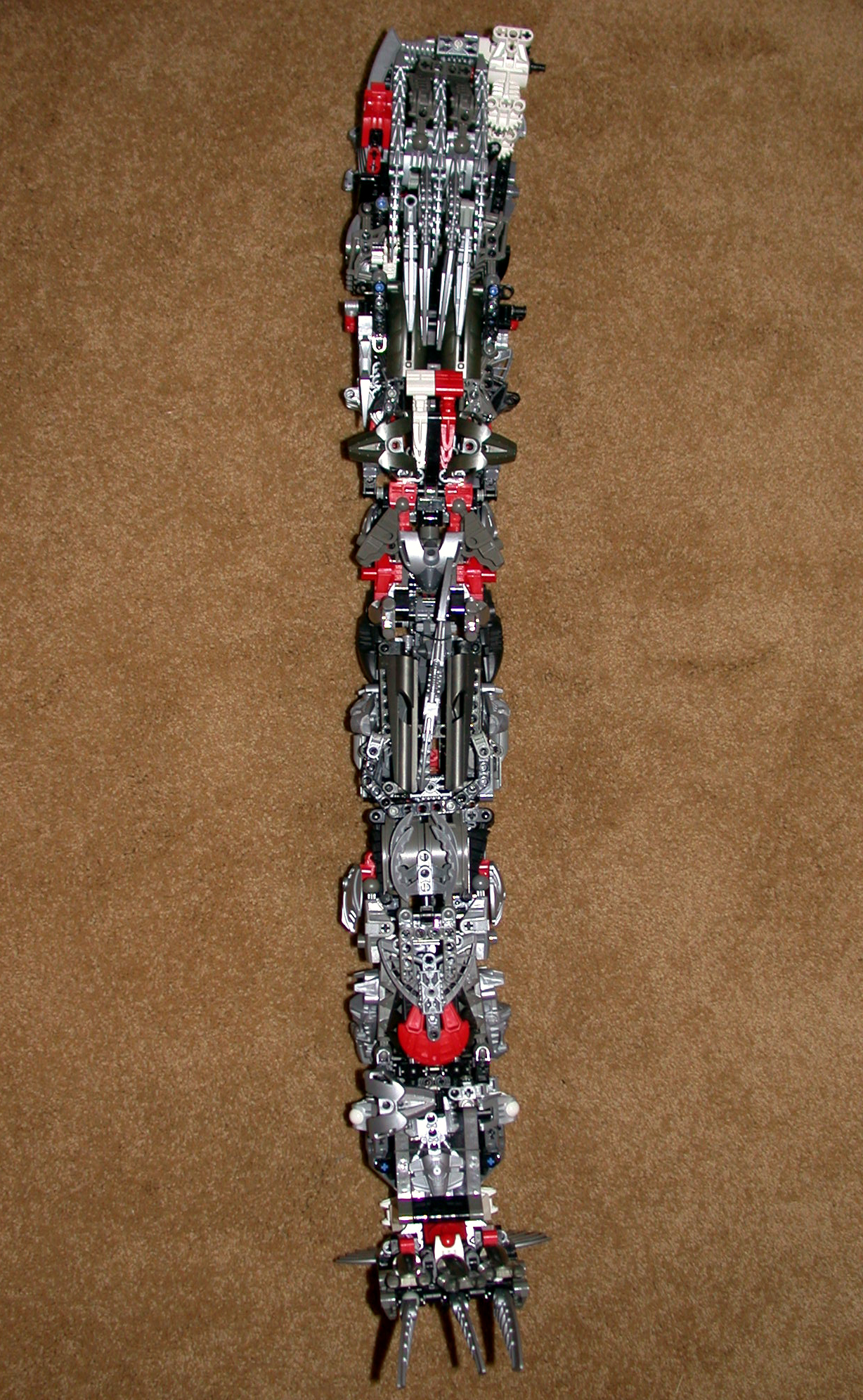 detaileideannlegfront.jpg