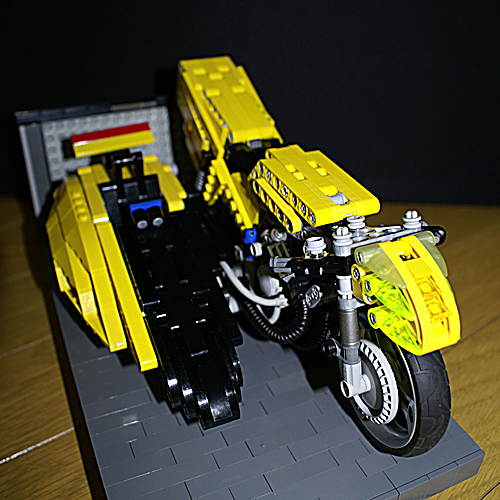 sidemachine2006-1.jpg