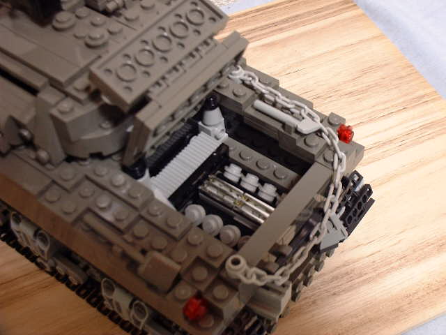 m4a1enzine.jpg