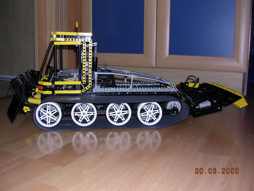 03.jpg