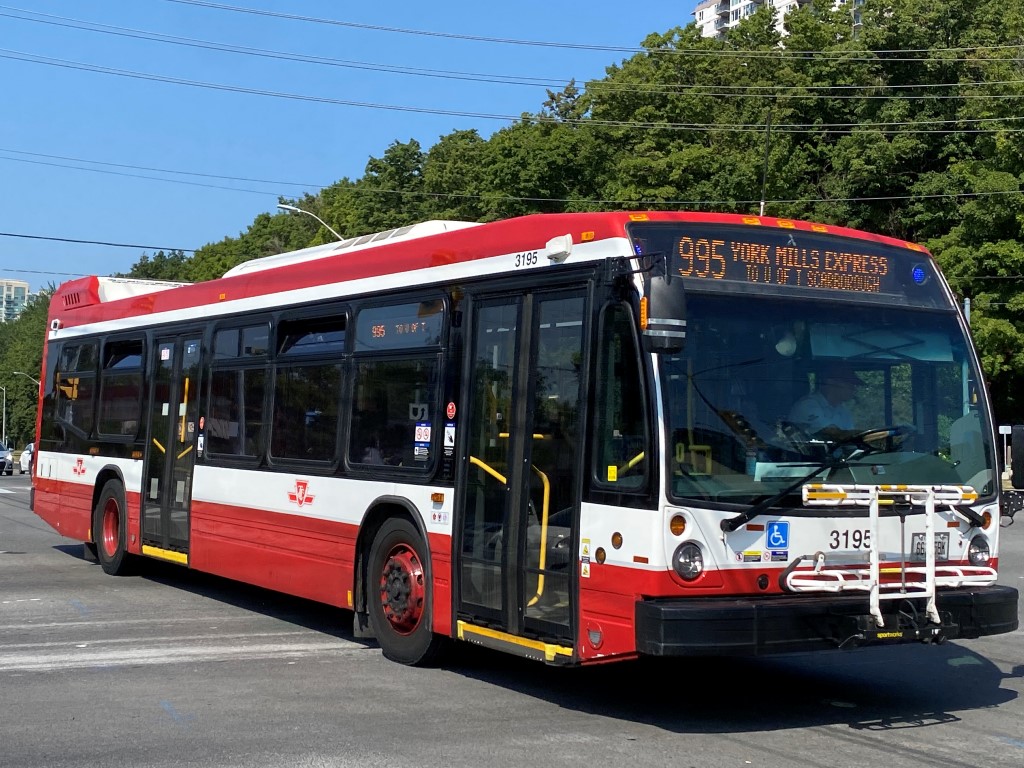3195-1.JPG