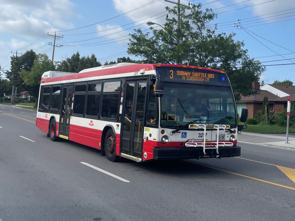 3217-1.JPG