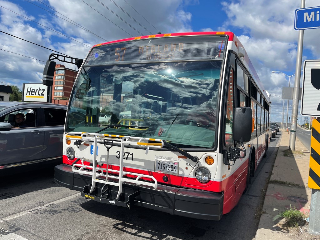 3271-2.JPG
