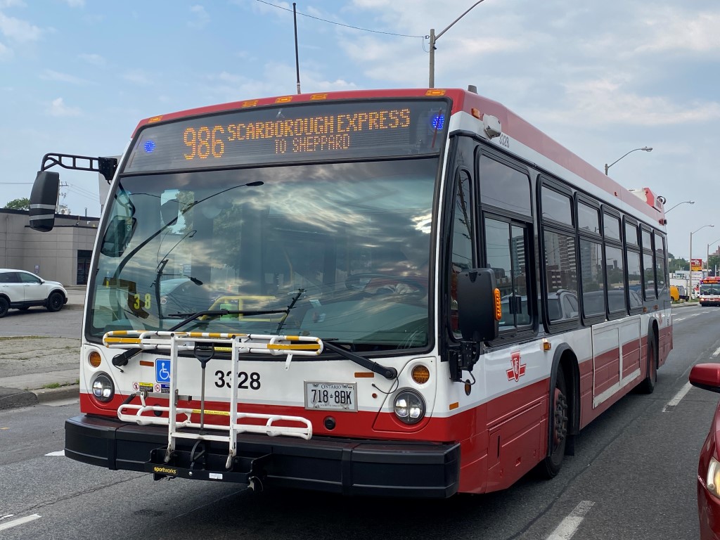 3328-3.JPG