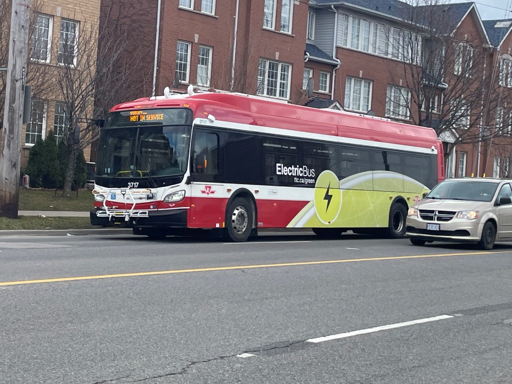 3717.JPG