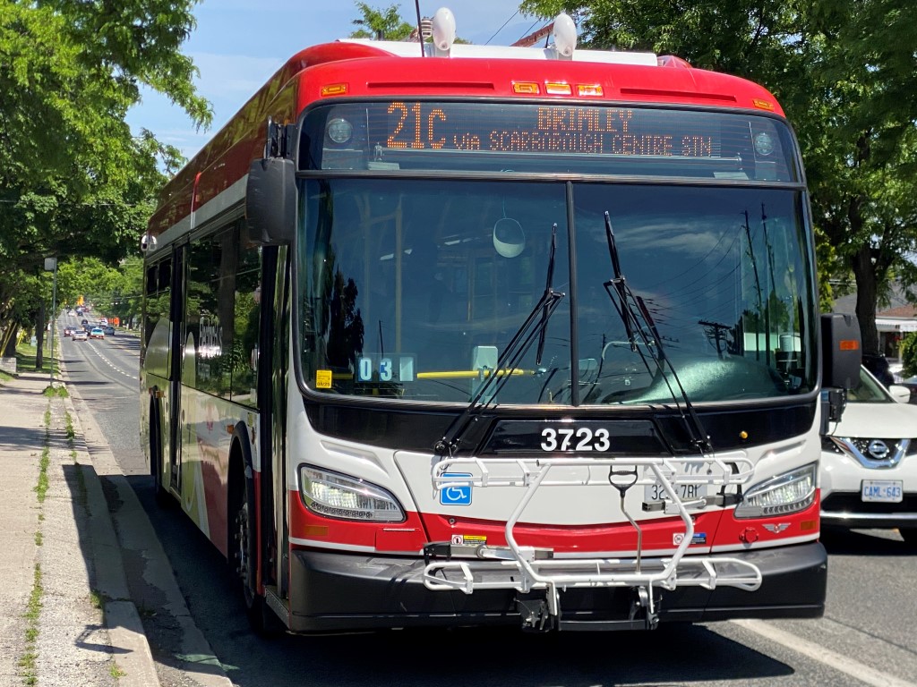 3723-5.JPG