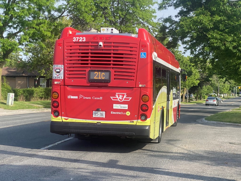 3723-6.JPG