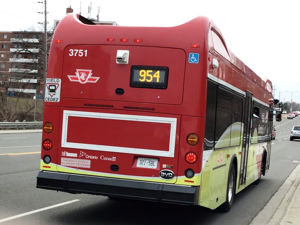 3751-1.JPG