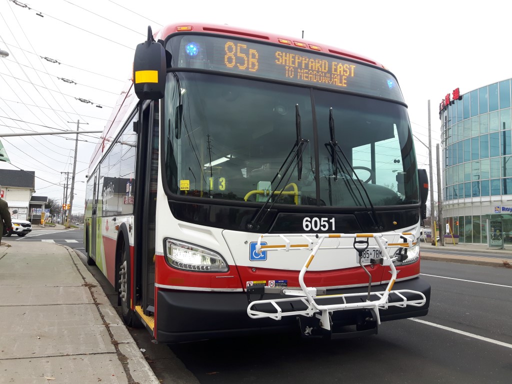 6051-1.jpg