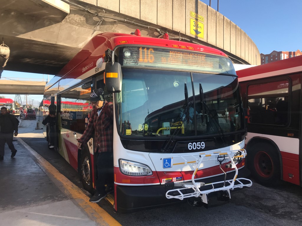 6059-1.JPG