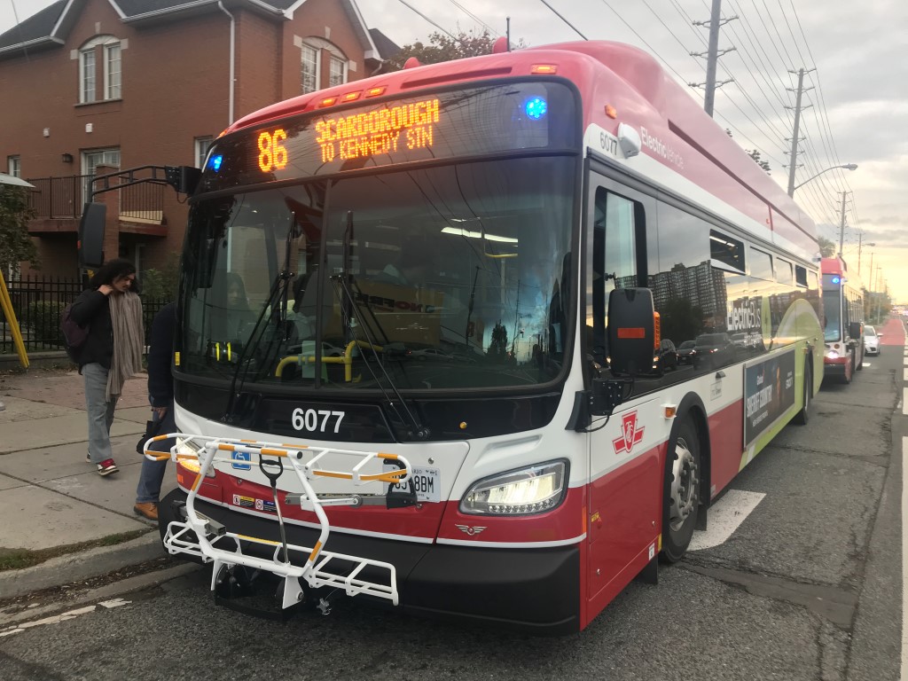 6077.JPG