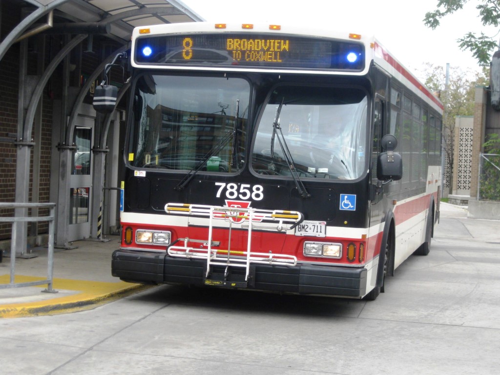 7858.JPG