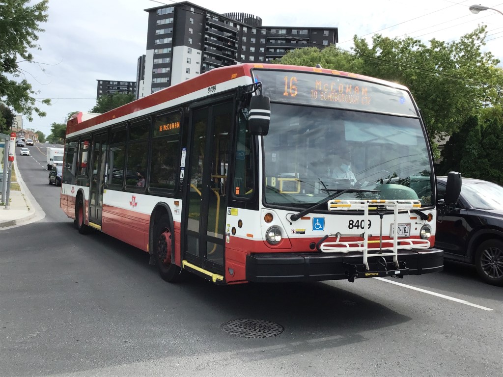 8409-3.JPG