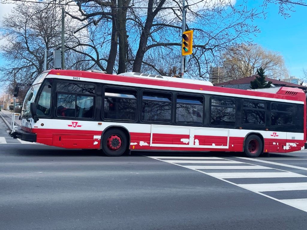 8451-1.JPG