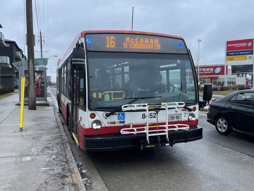 8452-3.JPG