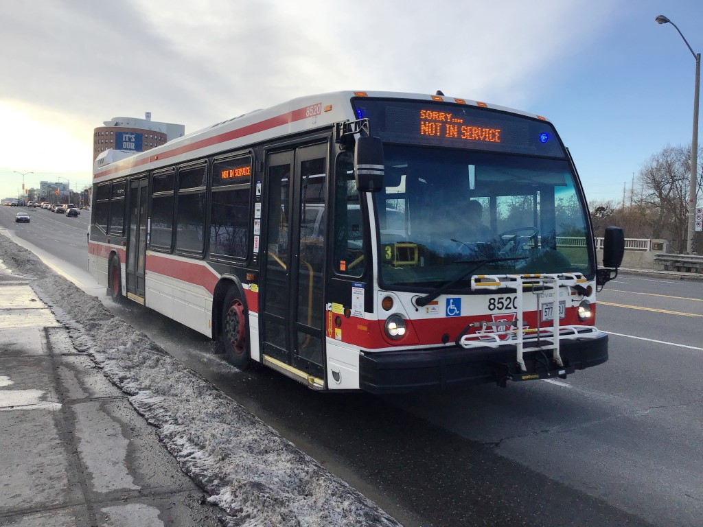 8520-1.JPG