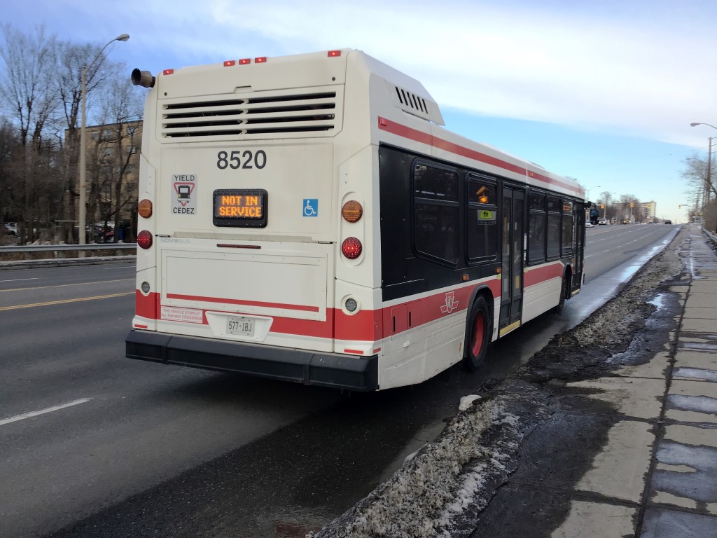8520-2.JPG