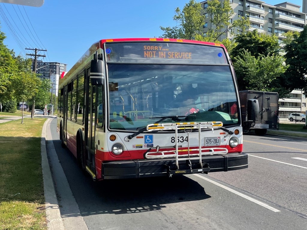 8534-3.JPG