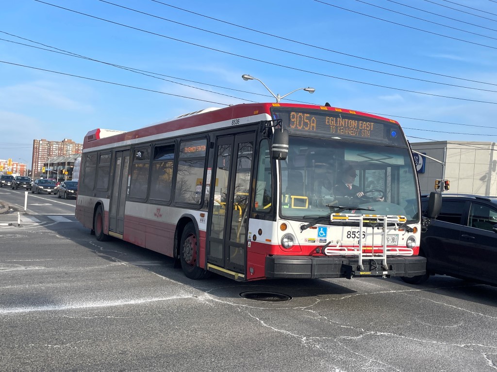 8536.JPG