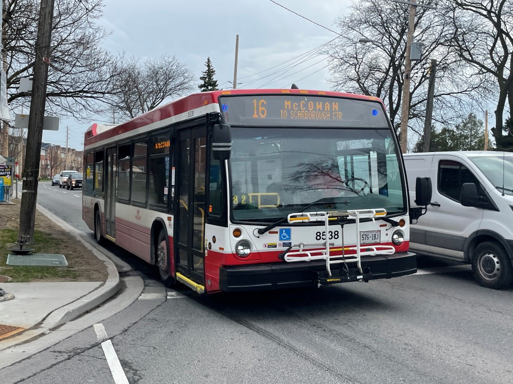 8538-1.JPG