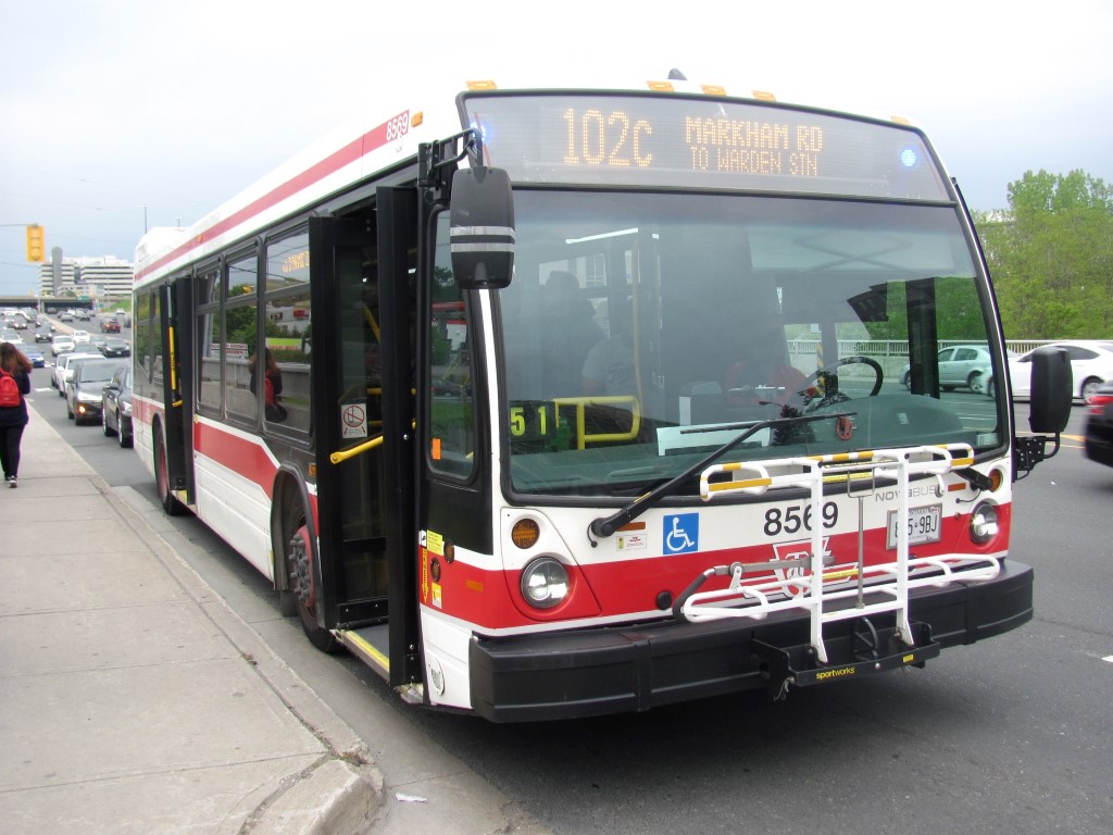 8569-1.JPG