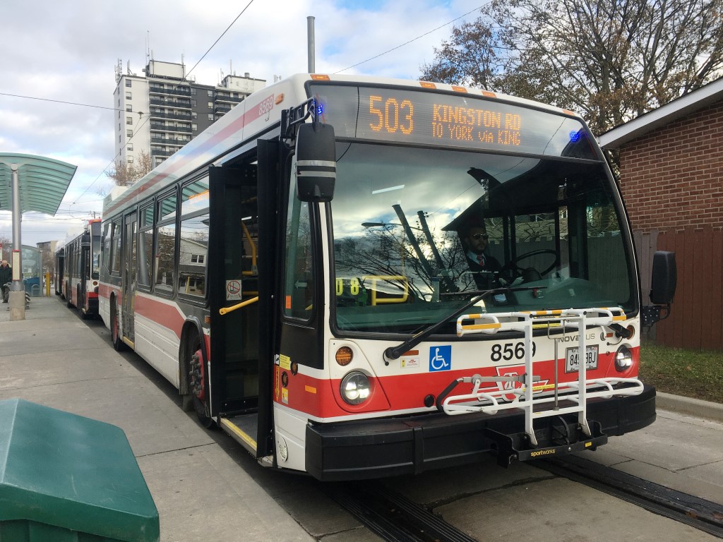 8569-2.JPG