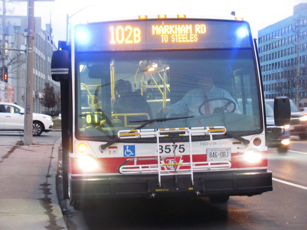 8575.JPG