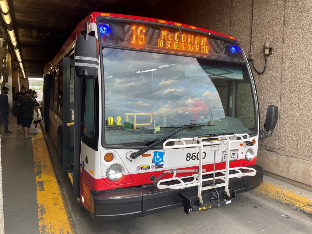 8600-1.JPG