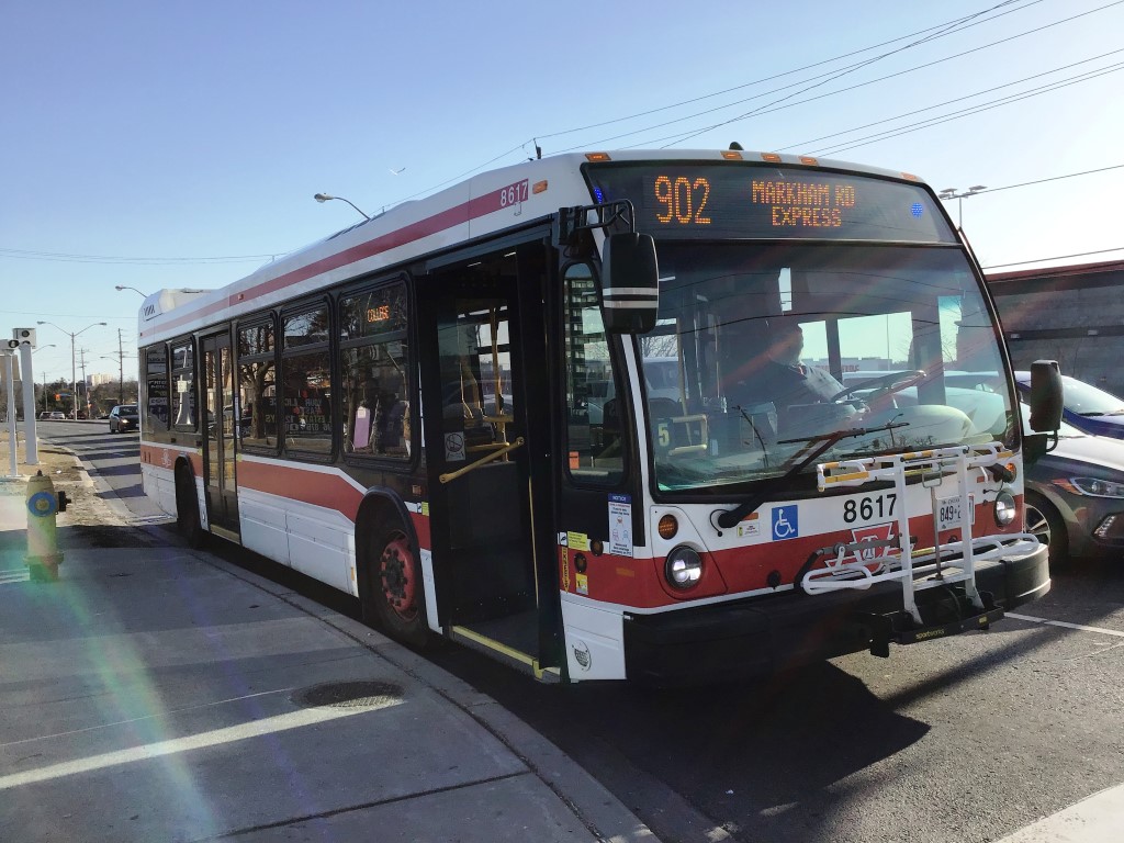 8617-3.JPG