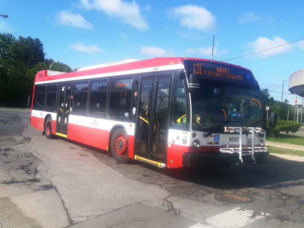 8682.jpg