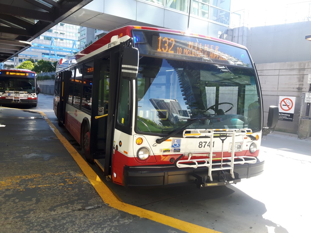 8741-2.jpg
