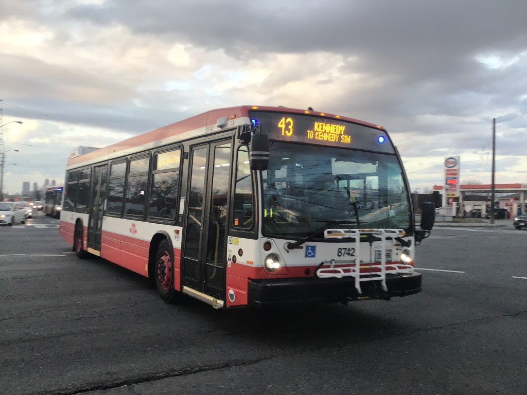 8742-2.JPG
