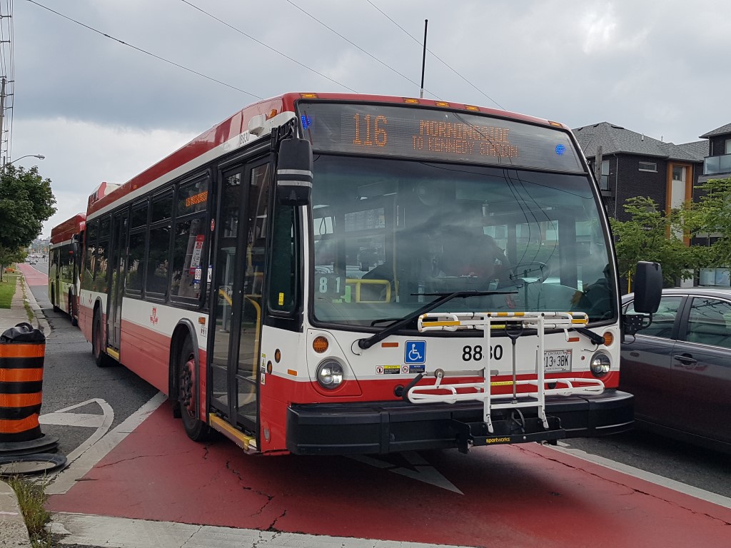 8830-2.jpg