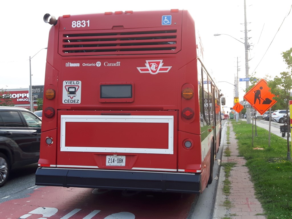 8831-3.jpg