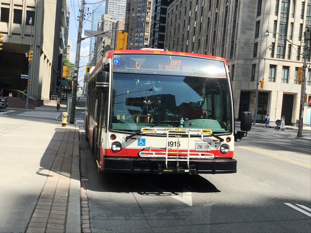 8915-4.JPG