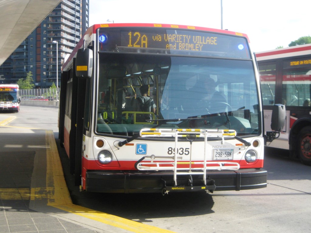 8935-3.JPG