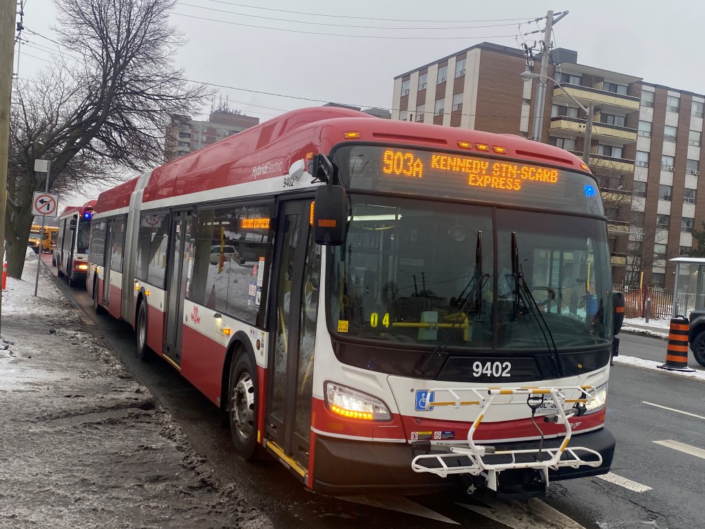 9402-5.jpg